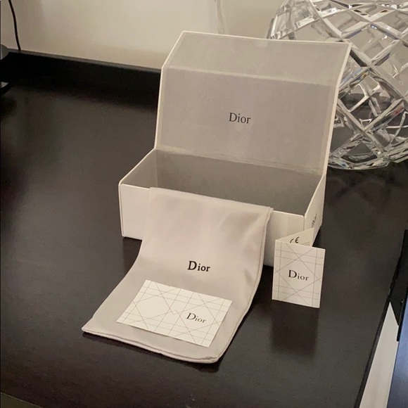 Dior Sunglasses - Picture 4 of 5